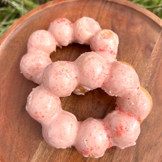 Strawberry Mochi Donuts【Popular item】